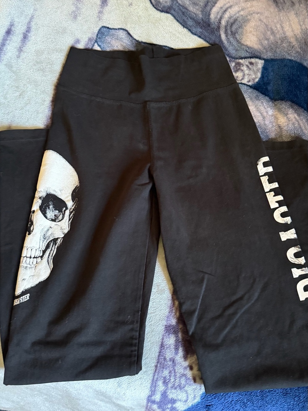Beautiful disaster yoga pants